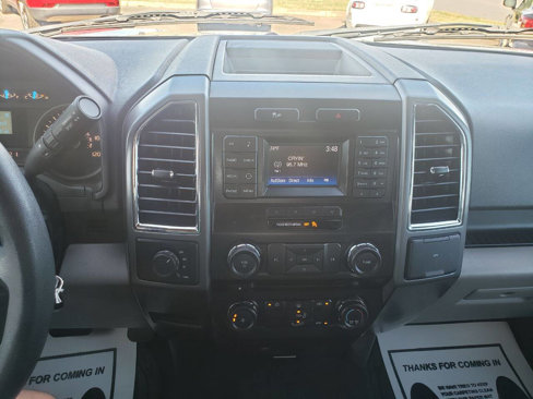 Used 2016 Ford F150 XLT image 11