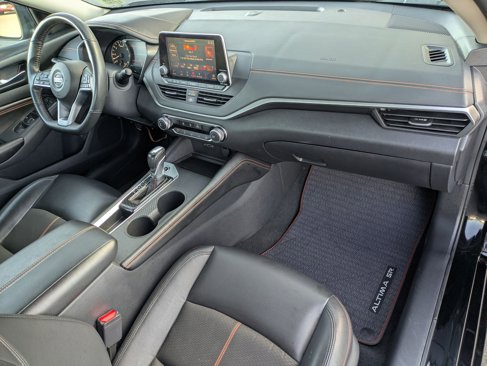 Used 2022 Nissan Altima 2.5 SR image 10