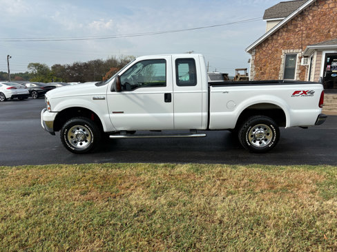 Used 2005 Ford F250 XLT image 2