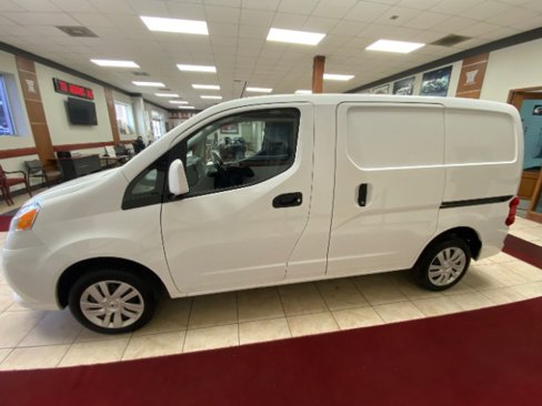 Used 2020 Nissan NV200 SV image 2