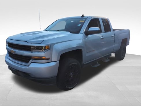 Used 2018 Chevrolet Silverado 1500 LT image 4