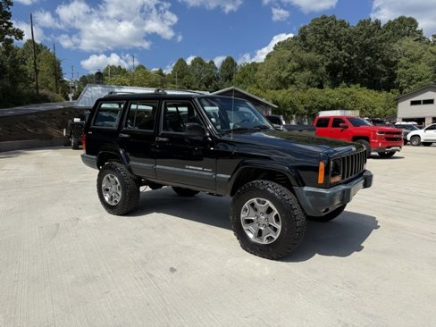 Used 1999 Jeep Cherokee Sport image 2