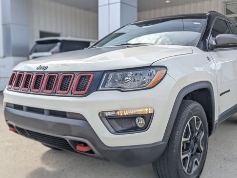 Used 2021 Jeep Compass Trailhawk w/ Sun and Sound Group image 16