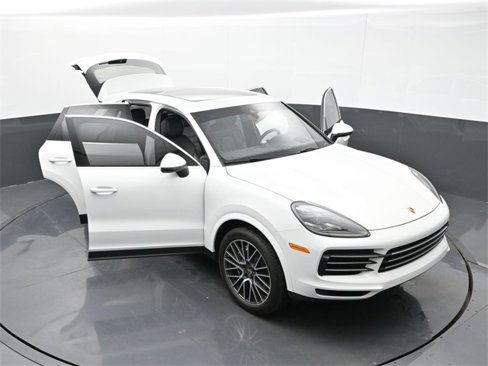 Certified 2021 Porsche Cayenne image 35
