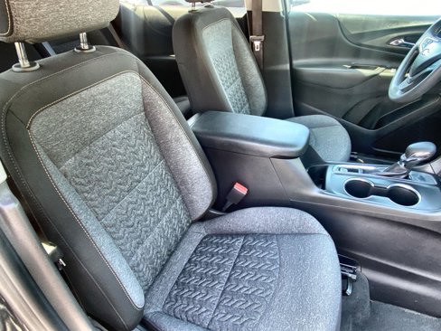 Used 2022 Chevrolet Equinox LT w/ LPO, Cargo Package image 27