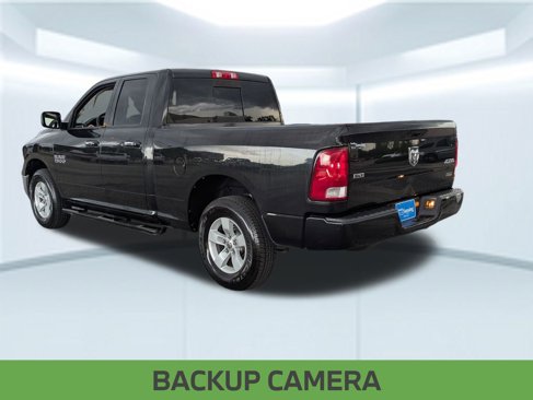 Used 2016 RAM 1500 Classic SLT image 4