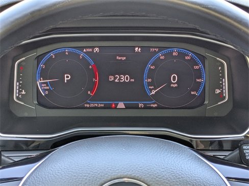 Certified 2019 Volkswagen Jetta SEL Premium image 35