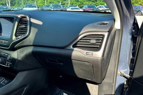 Used 2021 Jeep Cherokee Latitude Lux w/ Sun & Sound Group image 18
