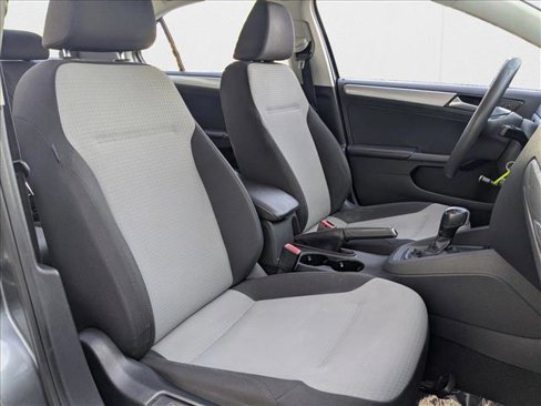 Used 2017 Volkswagen Jetta S image 20