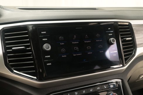 Used 2022 Volkswagen Atlas Cross Sport SE image 48