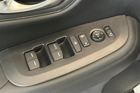 New 2026 Honda HR-V LX image 11
