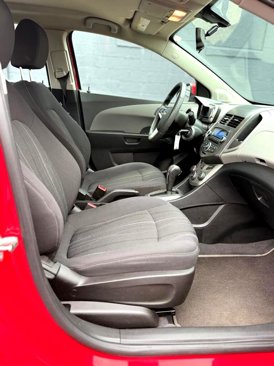 Used 2015 Chevrolet Sonic LT image 15