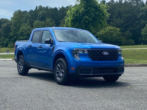 New 2025 Ford Maverick XLT w/ XLT Luxury Package image 2