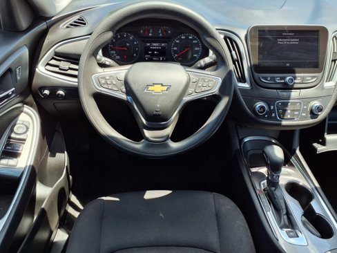Used 2023 Chevrolet Malibu LT image 6