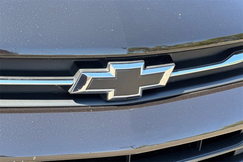 Used 2022 Chevrolet Trax LT w/ Midnight Edition image 7
