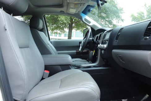 Used 2014 Toyota Sequoia Platinum image 23