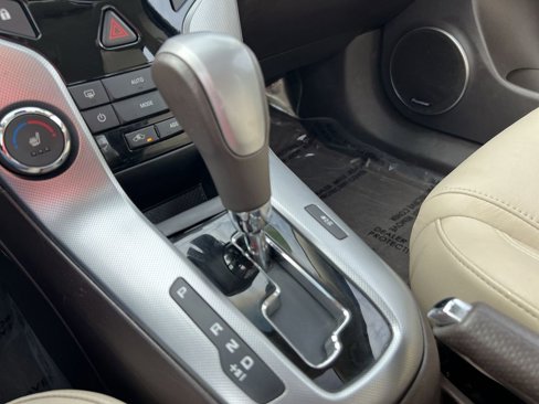 Certified 2011 Chevrolet Cruze LTZ image 14