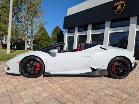 Used 2017 Lamborghini Huracan LP 610-4 image 9