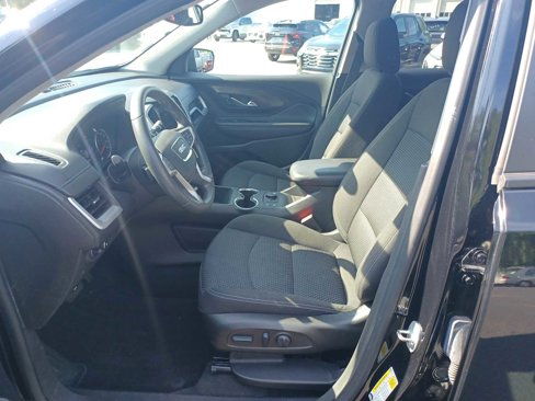 Used 2022 GMC Terrain SLE w/ Driver Convenience Package image 7
