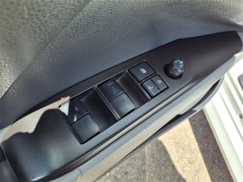 Used 2023 Toyota Camry LE image 18