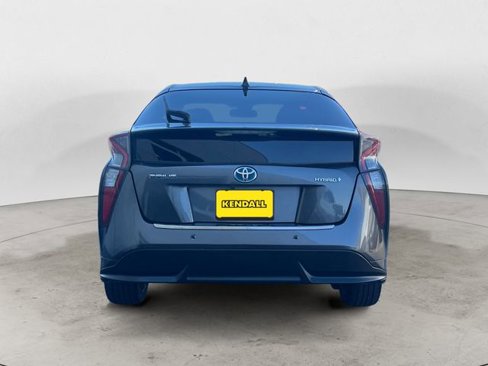 Used 2017 Toyota Prius Four image 4
