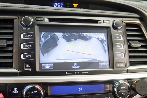 Used 2019 Toyota Highlander Limited Platinum image 19