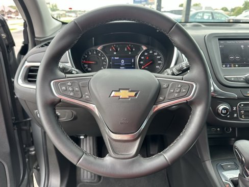 Used 2023 Chevrolet Equinox LT image 18