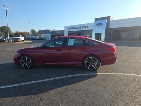 Used 2021 Honda Accord Sport image 6