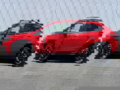 Certified 2023 Subaru Crosstrek 2.0i image 3