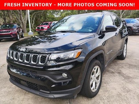 Certified 2024 Jeep Compass Latitude image 1