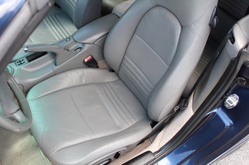 Used 2000 Porsche 911 Carrera 4 image 3
