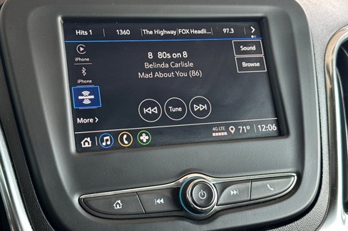 Used 2022 Chevrolet Equinox LT image 18