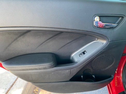 Used 2014 Kia Forte EX image 28