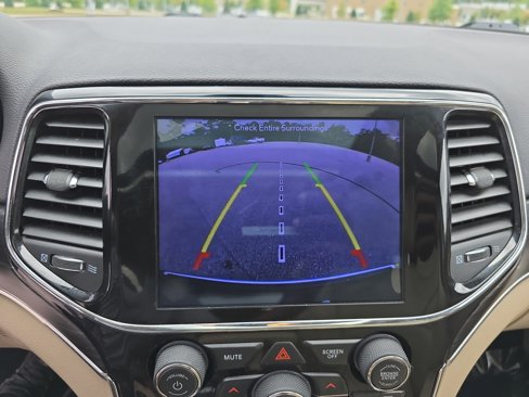 Used 2019 Jeep Grand Cherokee Limited w/ Luxury Group II image 21
