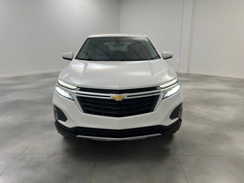 Used 2024 Chevrolet Equinox LT image 2