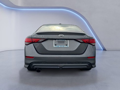 Used 2020 Nissan Sentra SR image 5