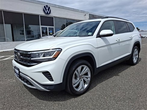 Used 2021 Volkswagen Atlas SE image 3