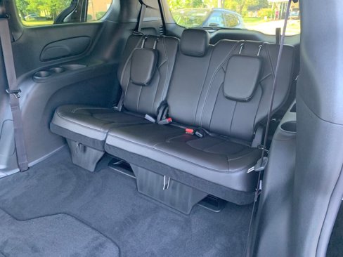 New 2026 Chrysler Pacifica Select image 25