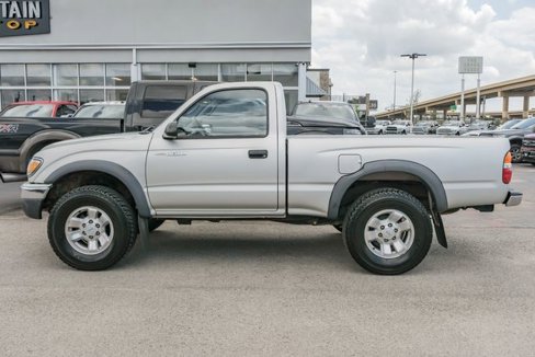 Used 2002 Toyota Tacoma 4x4 Regular Cab image 18