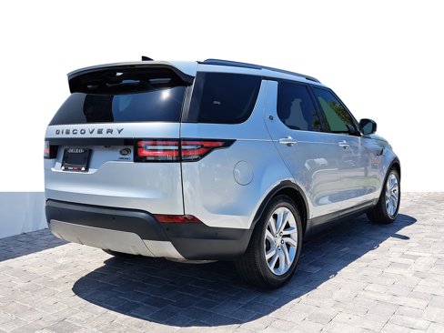Used 2020 Land Rover Discovery HSE image 6