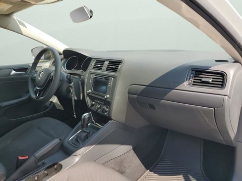 Used 2016 Volkswagen Jetta S image 14
