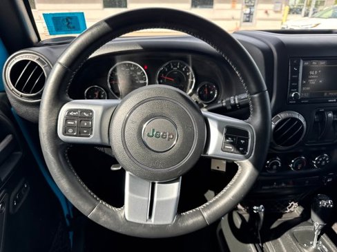 Used 2017 Jeep Wrangler Freedom Edition image 17