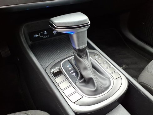 Used 2024 Hyundai Kona SEL image 15