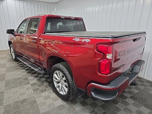 Used 2020 Chevrolet Silverado 1500 Custom w/ Custom Value Package image 9