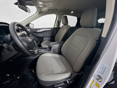 Used 2021 Ford Escape SE image 39