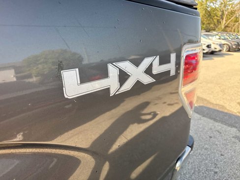 Used 2012 Ford F150 XLT w/ XLT Chrome Pkg image 13
