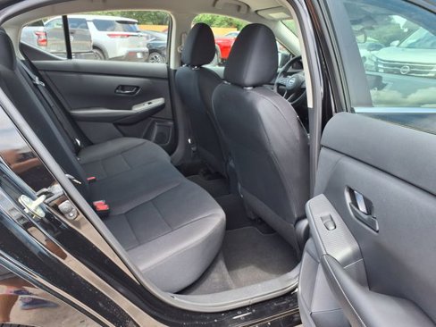 Certified 2025 Nissan Sentra S image 16