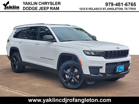 New 2025 Jeep Grand Cherokee L Altitude image 1
