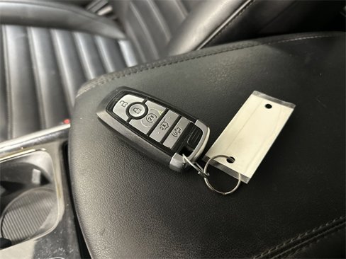 Used 2020 Ford Edge SEL w/ Convenience Package image 38