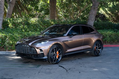 Used 2025 Aston Martin DBX 707 image 25
